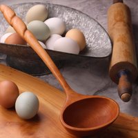 Handgefertigte Ovale Schöpfkelle Aus Kirschholz Zum Servieren Und Gießen Von Flüssigkeiten von KitchenCarvings