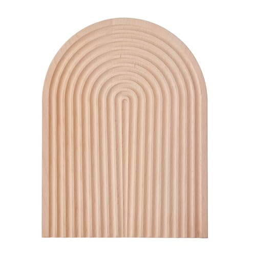 KitchenCraft Idilica Schneidebrett aus Buchenholz, 2-in-1 Schneidebrett und Präsentationsbrett mit geometrischer Form für Käse, Wurstwaren und Desserts, 23 x 32 cm, umkehrbar von KitchenCraft