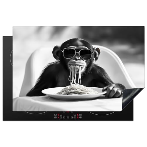 KitchenYeah© Herdabdeckplatte Einteilig 80x52 cm Küche Ceranfeld Abdeckplatte Cerankochfeld Abdeckung Induktionskochfeld Schutzmatte Affe - Spaghetti - Sonnenbrille - Schwarz Weiß - Tier von KitchenYeah