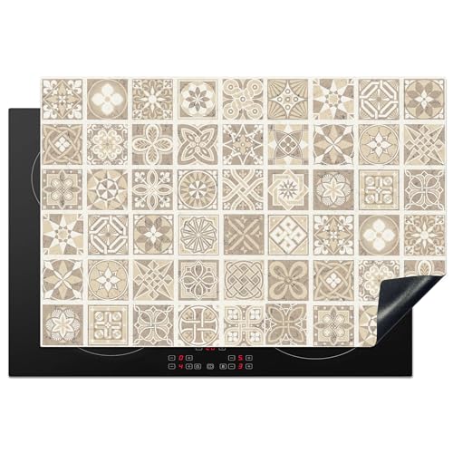 KitchenYeah© Herdabdeckplatte Einteilig Ceranfeld Abdeckplatte für Induktionsschutz Ceranfeldabdeckung Vinyl Herdabdeckplatten Mosaik - Vintage - Beige - Muster - Blumen - 78x52 cm von KitchenYeah