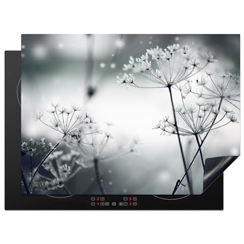 KitchenYeah© Herdabdeckplatte Einteilig Herdabdeckung Abdeckplatte für Ceranfeld Abdeckung Induktionskochfeld Aufrollbare Matte Blumen - Winter - Schnee - Natur - 70x52 cm von KitchenYeah
