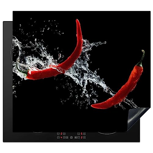 KitchenYeah© Herdabdeckplatte Einteilig Herdabdeckung Abdeckplatte für Ceranfeld Abdeckung Induktionskochfeld Aufrollbare Matte Chili - Stilleben - Wasser - Schwarz - Rot - Pfeffer - 59x52 cm von KitchenYeah