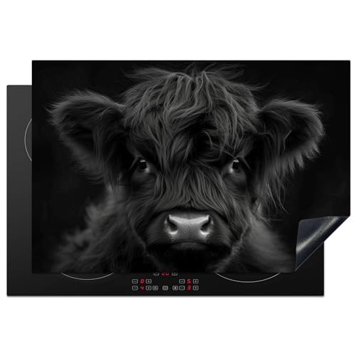 KitchenYeah© Herdabdeckplatte 78x52 cm Einteilig Induktionsmatte Küche Abdeckung Ceranfeld Herd Abdeckplatte Deko Vinyl Matte Aufrollbar Schottisches Hochlandrind - Schwarz - Kalb - Kuh von KitchenYeah