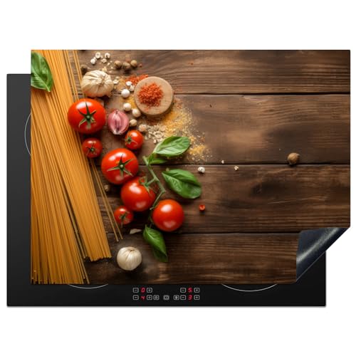 KitchenYeah© Herdabdeckplatte Einteilig Induktionsmatte Küche Abdeckung Induktionsschutzmatte Deko Vinyl Matte Aufrollbar Spaghetti - Tomaten - Gewürze - Holzdruck - Nudeln - 71x52 cm von KitchenYeah