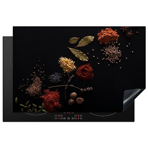 KitchenYeah© Herdabdeckplatte Einteilig Küche Herdabdeckung Induktionsfeld Ceranfeld Herdabdeckplatten Vinyl Matte Aufrollbar Kräuter - Schwarz - Gewürze - Kochen - Zimt - 80x52 cm von KitchenYeah