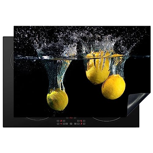 KitchenYeah© Herdabdeckplatte Einteilig Küche Herdabdeckung Induktionsfeld Ceranfeld Herdabdeckplatten Vinyl Matte Aufrollbar Zitrone - Obst - Stilleben - Wasser - Gelb - 77x51 cm von KitchenYeah