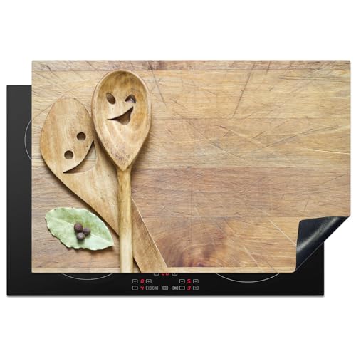 KitchenYeah© Herdabdeckplatte Einteilig Küche Herdabdeckung Ceranfeld Herdabdeckplatten Vinyl Matte Aufrollbar Holz - Löffel - Braun - Smiley - 76x51 cm von KitchenYeah