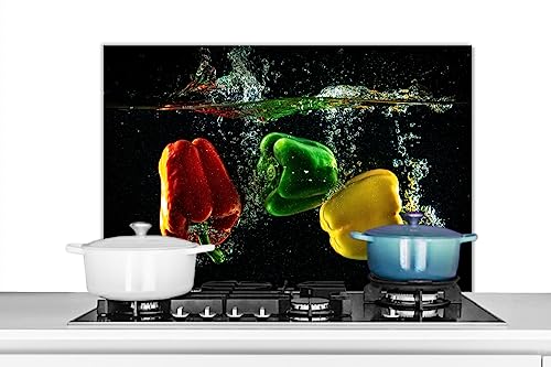 KitchenYeah© Spritzschutz Küchenrückwand Küche Deko Aluminium Platte Wandschutz Herd Spritzschutz WandverkleidungPaprika - Gemüse - Wasser - Schwarz - Rot - Grün - Gelb - 80x55 cm von KitchenYeah