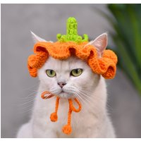 Festlicher Orange Gehäkelter Haustier-Hut Mit Aubergine Akzent von KittenArtCrochet