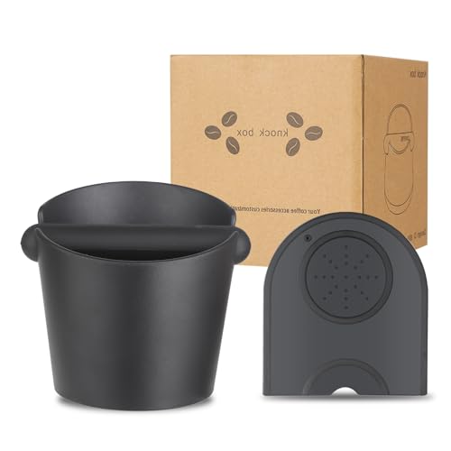 Abklopfbehälter für Siebträger, Knock Box mit Abnehmbarer Abklopfskeule, Kaffeesatz Abschlagbehälter Siebträger Zubehör, mit Kaffee Tamper Matte Silikon und 10 Recyclingbeuteln Abklopfbehälter für Siebträger, Knock Box mit Abnehmbarer Abklopfskeule, Kaffeesatz Abschlagbehälter Siebträger Zubehör, mit Kaffee Tamper Matte Silikon und 10 Recyclingbeuteln von Kixolo