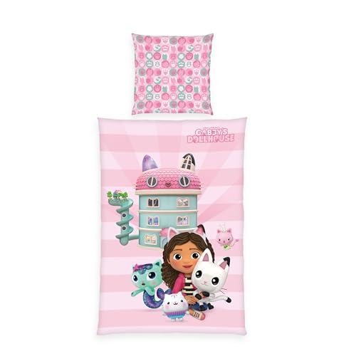 Herding Bettwäsche Gabby's Dollhouse, Kopfkissenbezug 80 x 80 cm mit Reißverschluss und Wende-Motiv, Bettbezug 135 x 200 cm, Mit Reißverschluss, 100% Baumwolle/Renforcé, Rosa von Herding