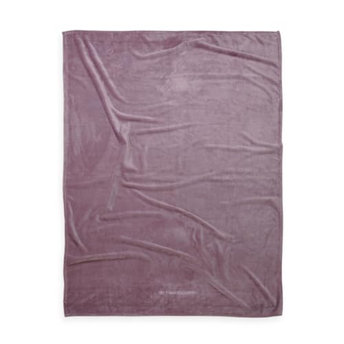 TOM TAILOR Wellsoft Decke, 150x200 cm, 100% Polyester/ Wellsoft, gesäumt mit Logostickerei, WELLSOFT BLANKET Lila (Cozy Mauve) von TOM TAILOR