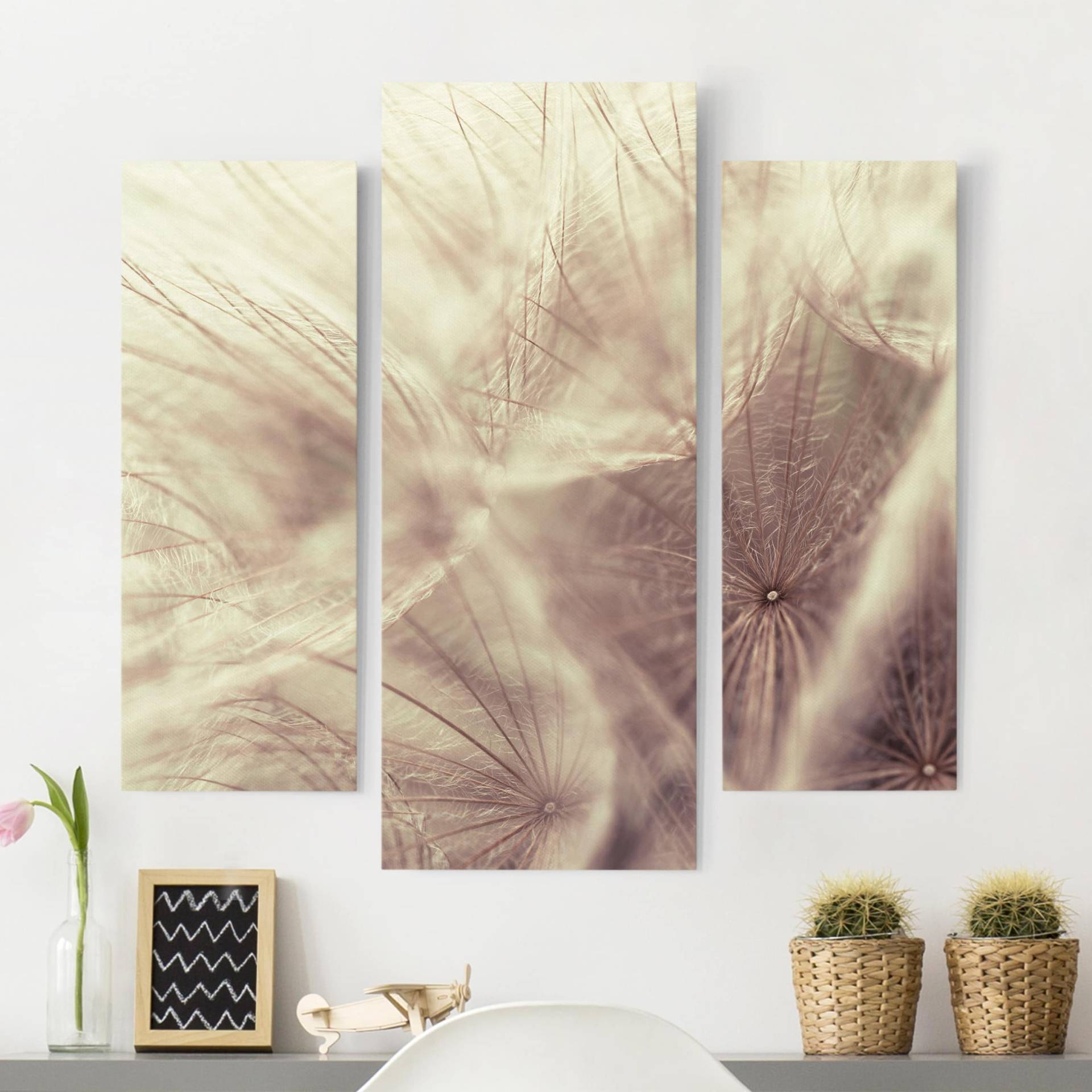 3-teiliges Leinwandbild Blumen Detailreiche Pusteblumen Makroaufnahme mit Vintage Blur Effekt von Klebefieber