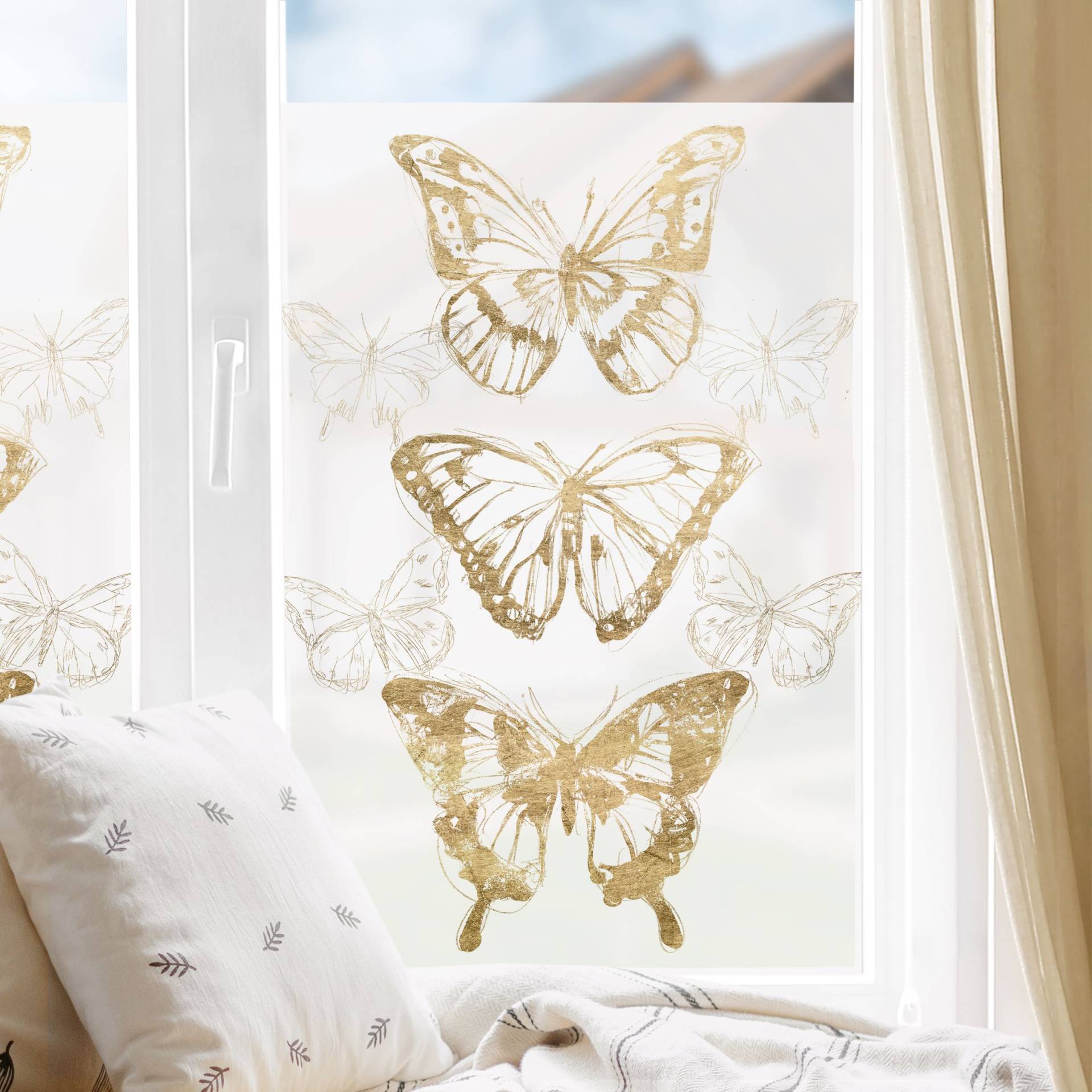 Fensterfolie Schmetterlingskomposition in Gold II von Klebefieber