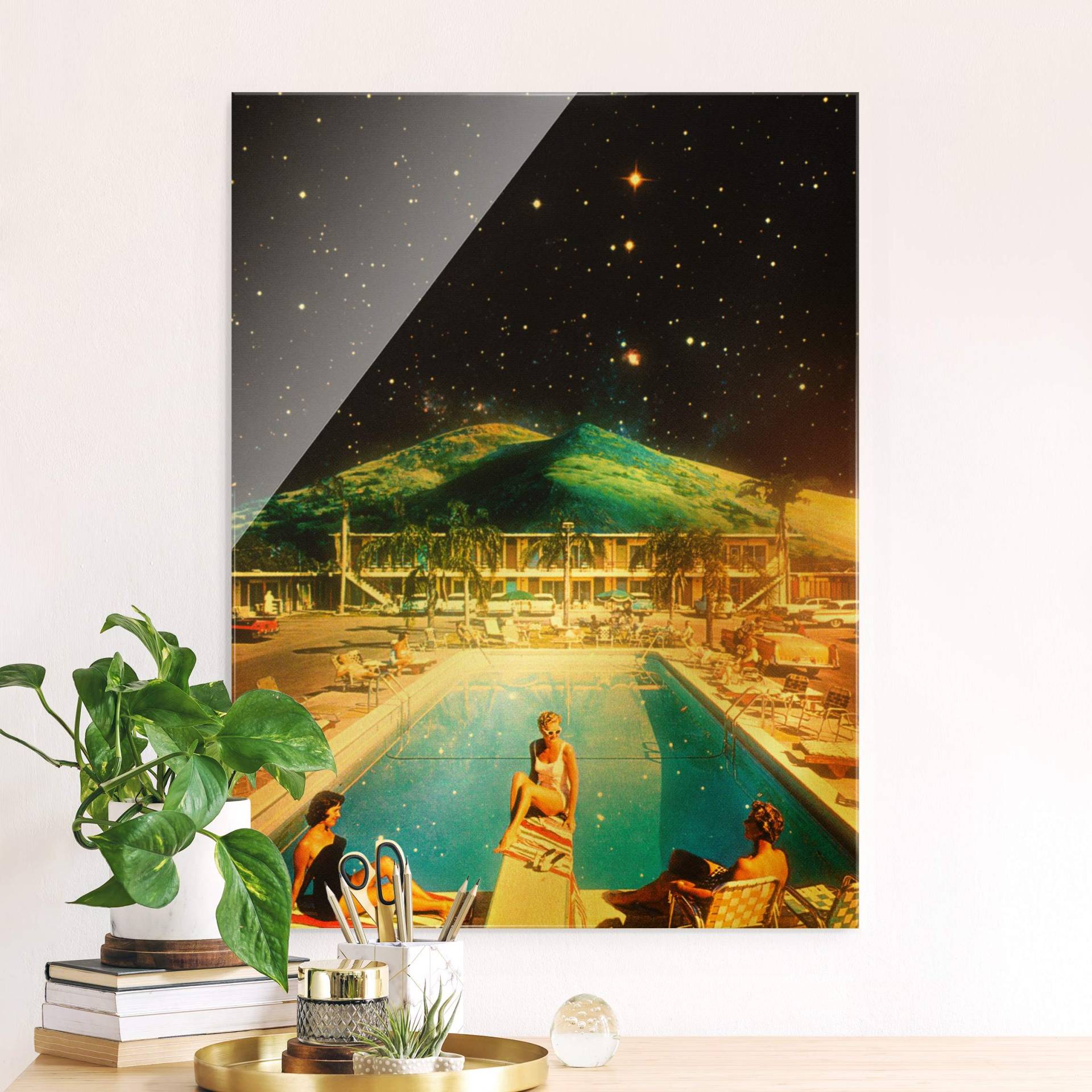 Glasbild Retro Collage - Weltraum Pool von Klebefieber