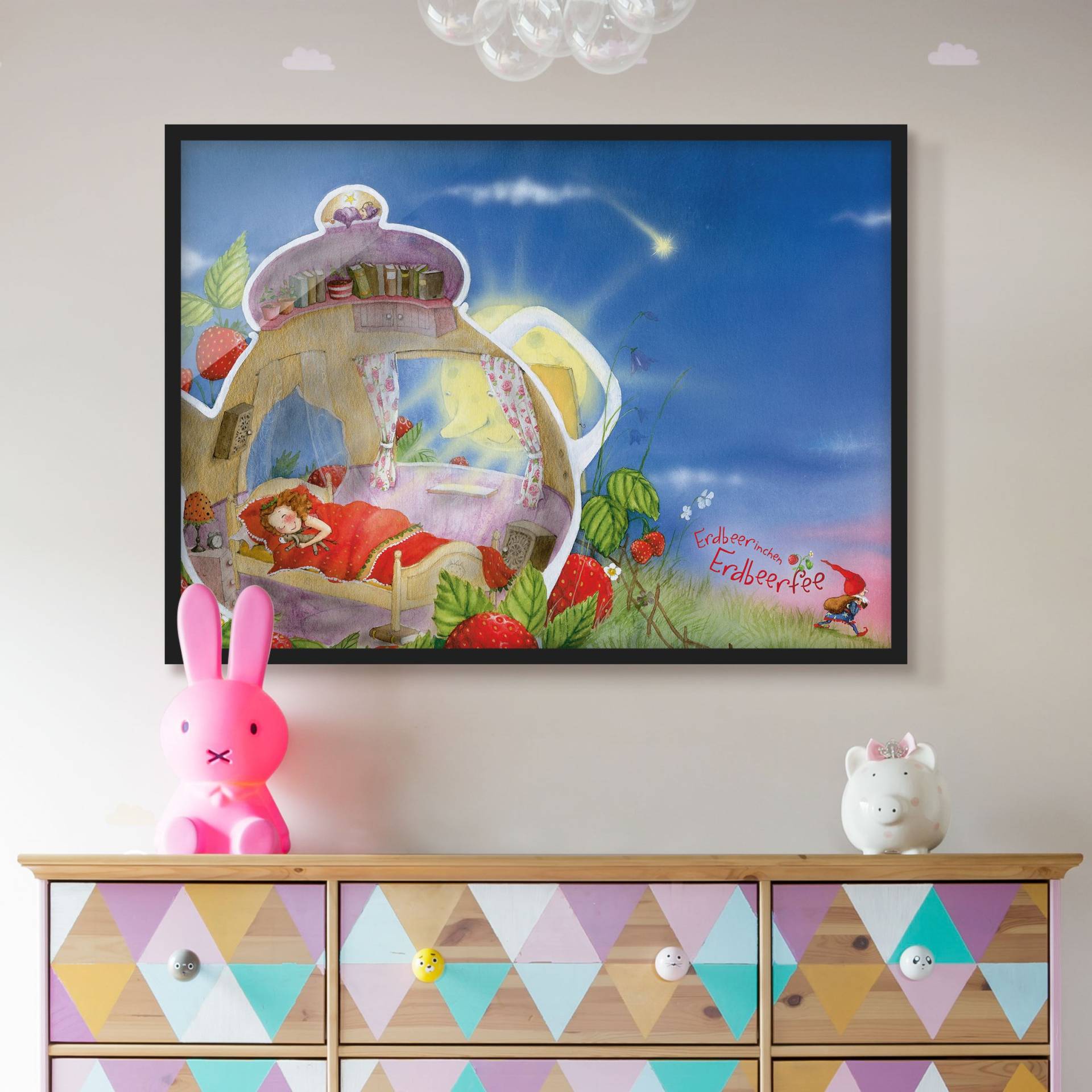 Kinderzimmer Bild mit Rahmen Erdbeerinchen Erdbeerfee - Schlaf gut! von Klebefieber