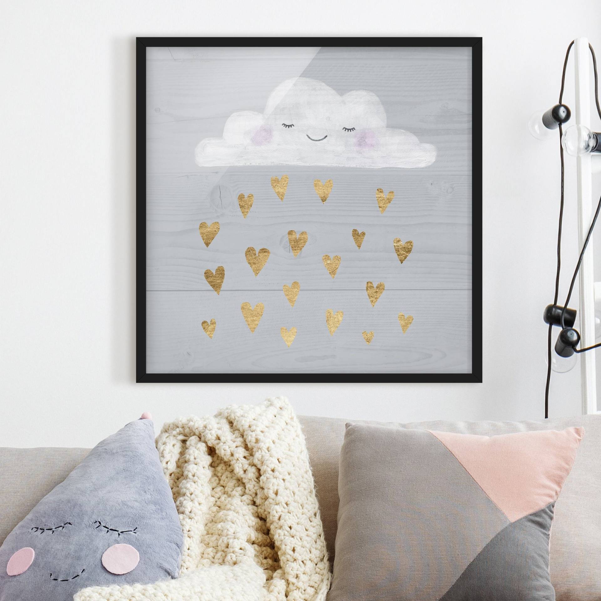 Kinderzimmer Bild mit Rahmen Wolke mit goldenen Herzen von Klebefieber