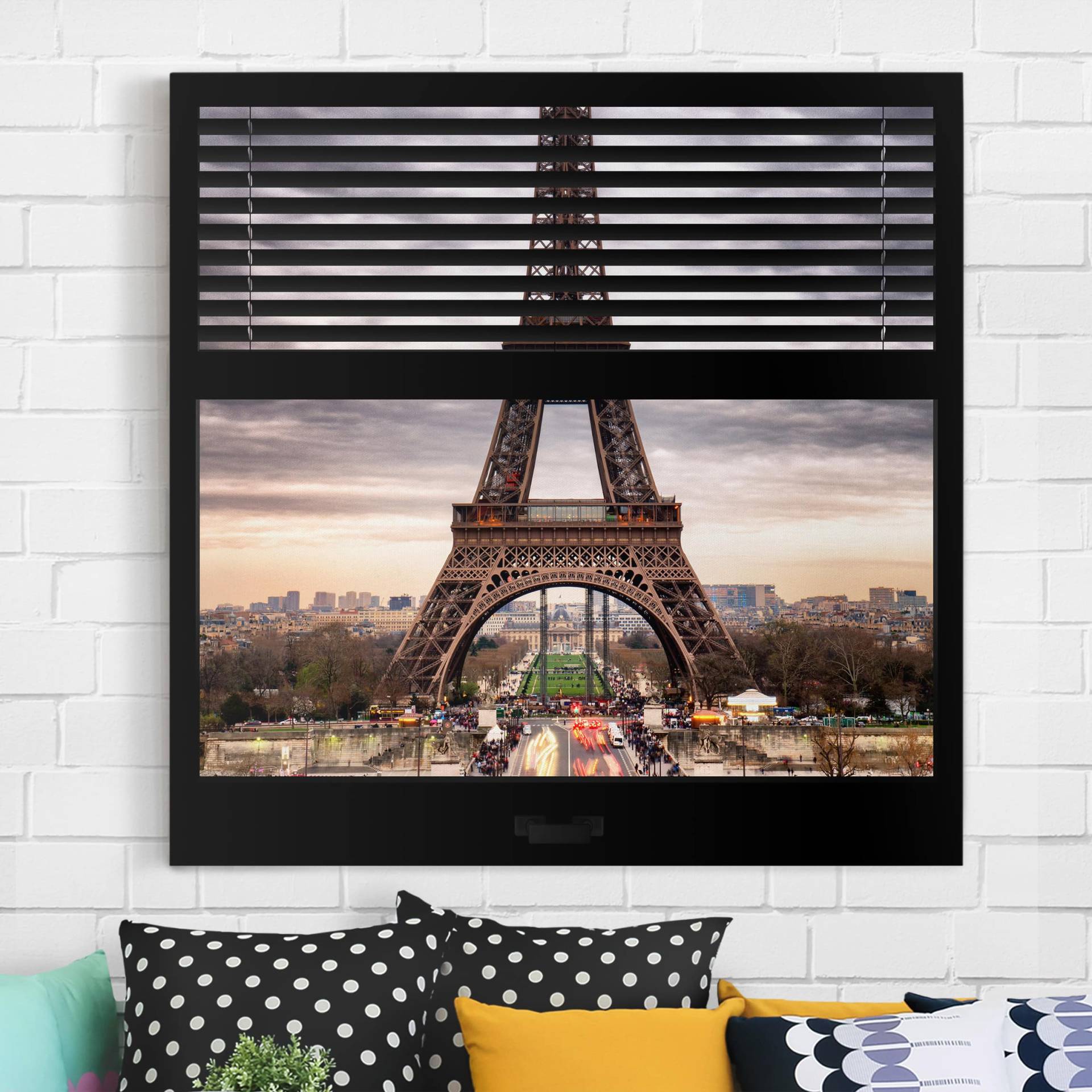 Leinwandbild Paris Fensterblick Jalousie - Eiffelturm Paris von Klebefieber