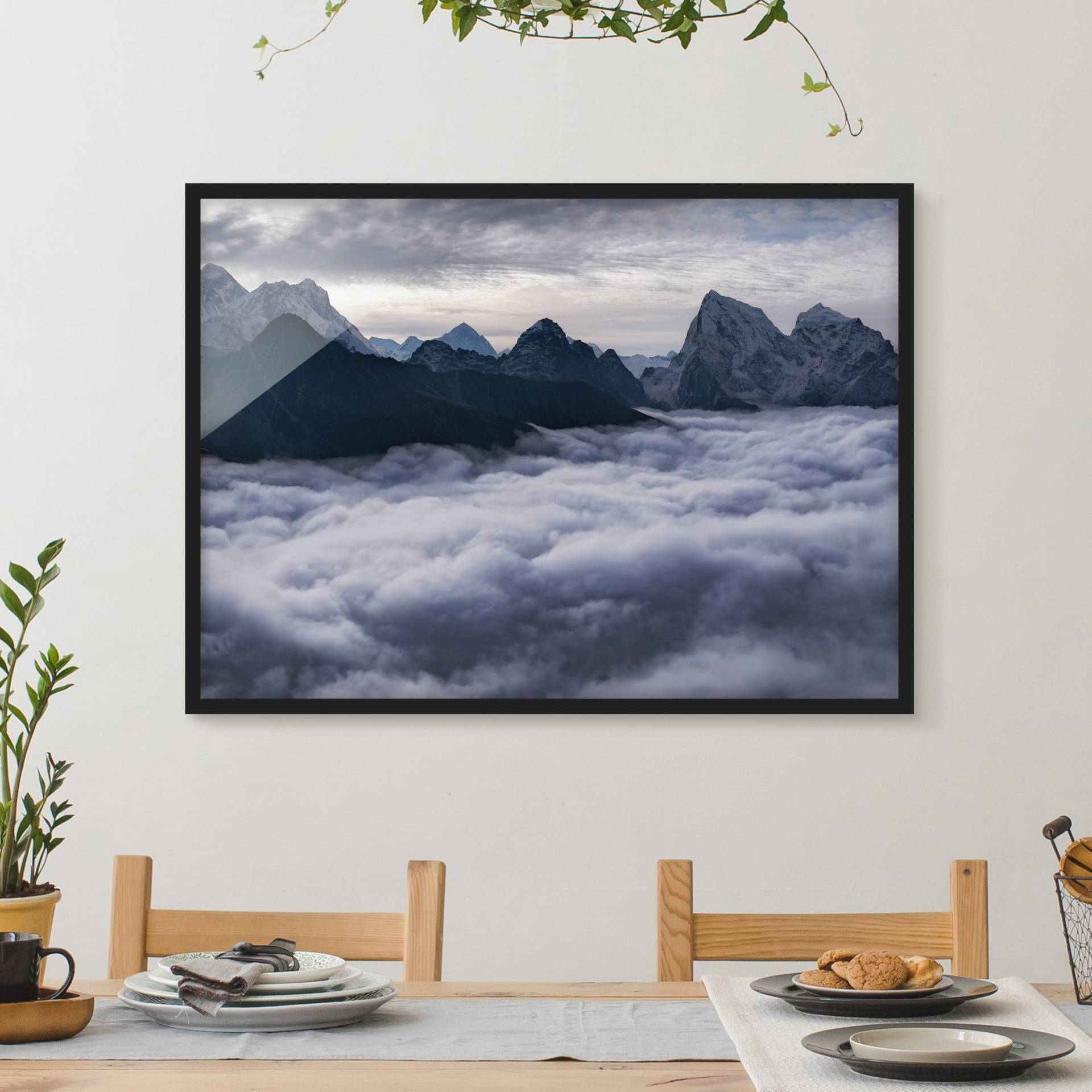Natur & Landschaft Bild mit Rahmen Wolkenmeer im Himalaya von Klebefieber