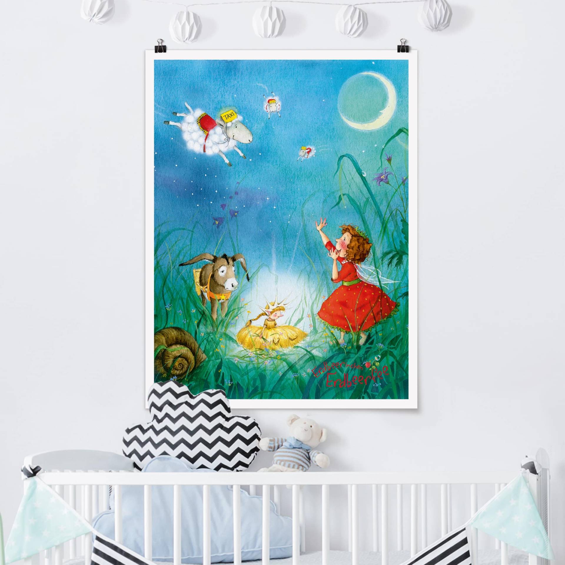 Poster Kinderzimmer Erdbeerinchen Erdbeerfee - Schlaftaxi von Klebefieber