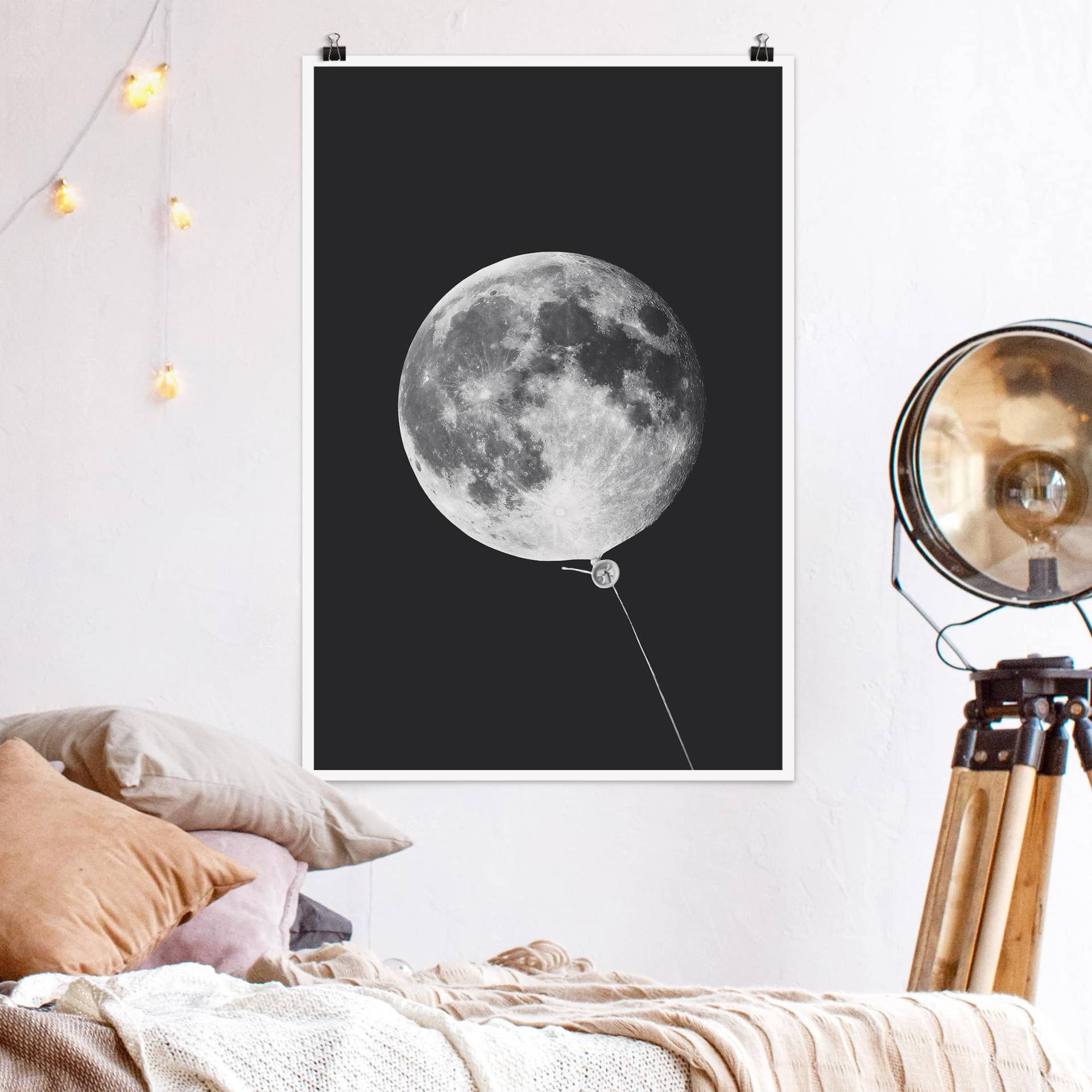 Poster Kunstdruck Luftballon mit Mond von Klebefieber