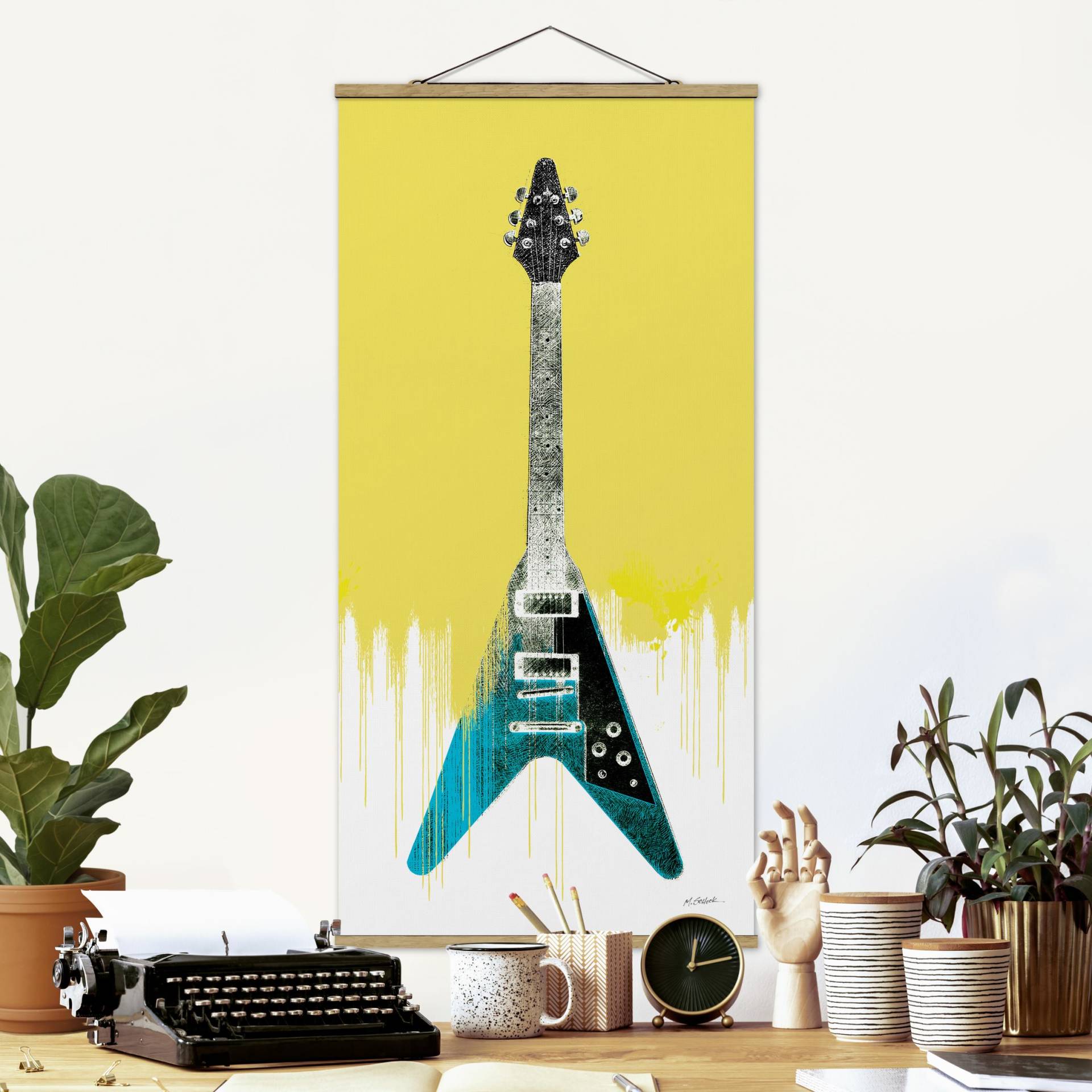 Stoffbild mit Posterleisten E-Gitarre auf Gelb von Klebefieber