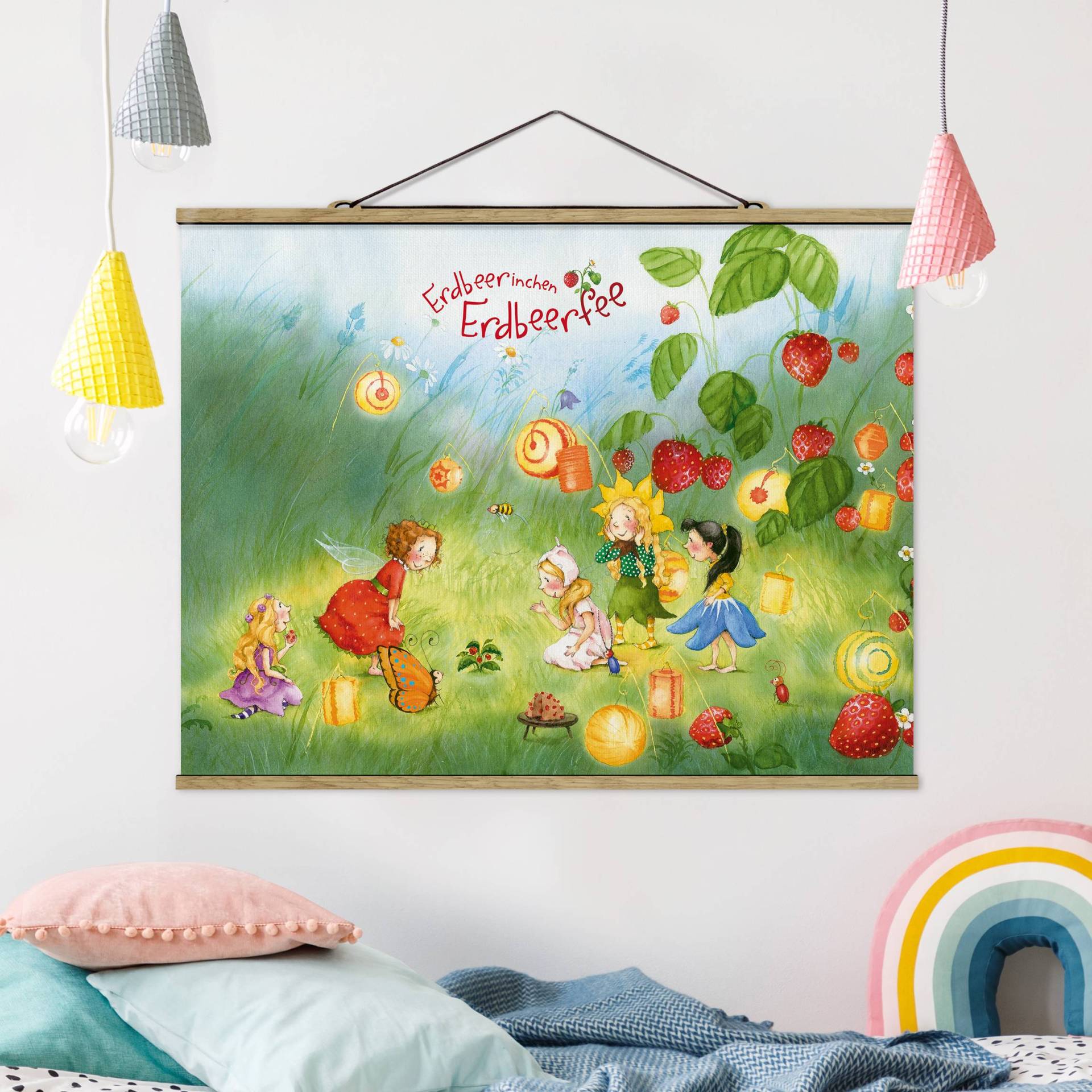 Stoffbild mit Posterleisten Erdbeerinchen Erdbeerfee - Laternen von Klebefieber