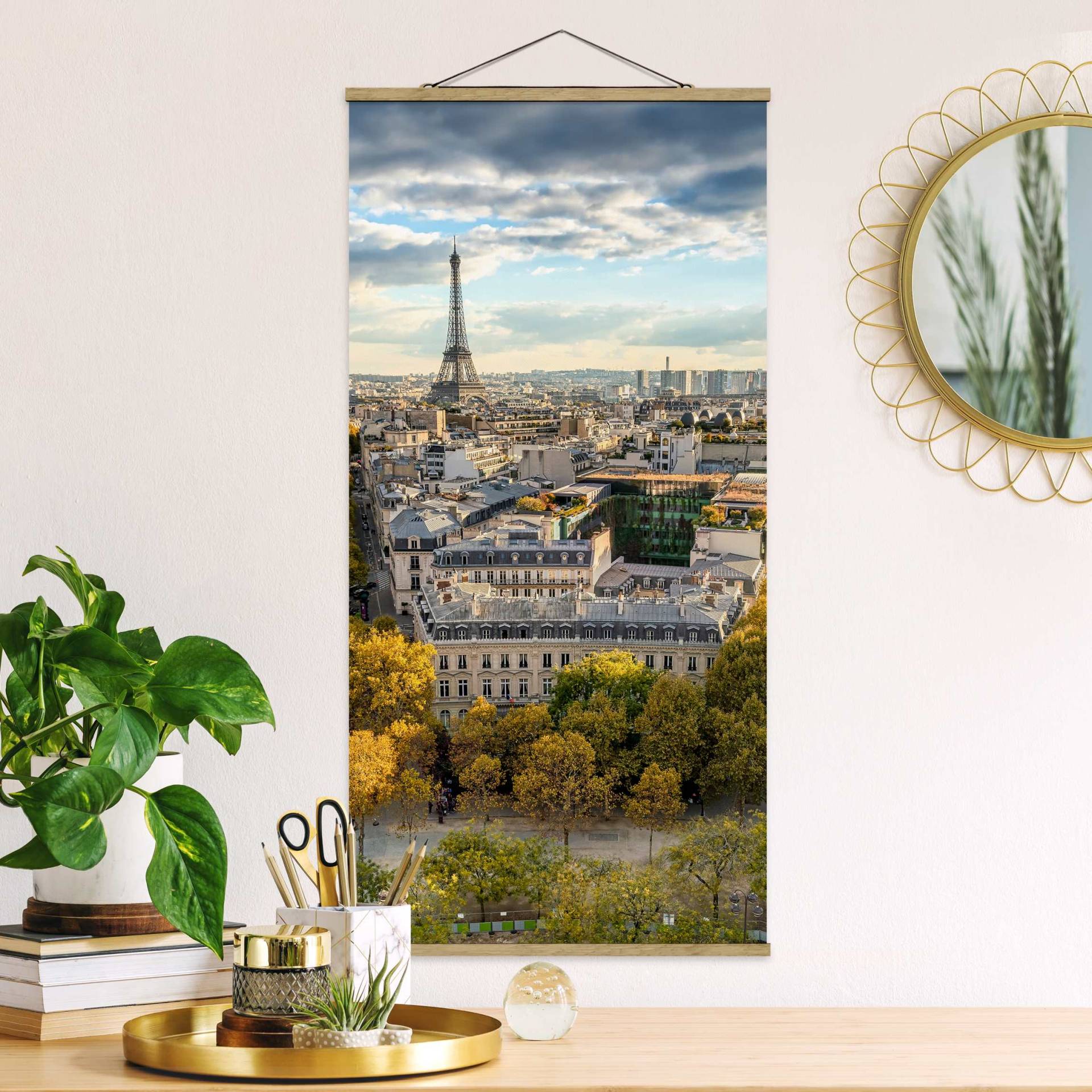 Stoffbild mit Posterleisten Nice day in Paris von Klebefieber