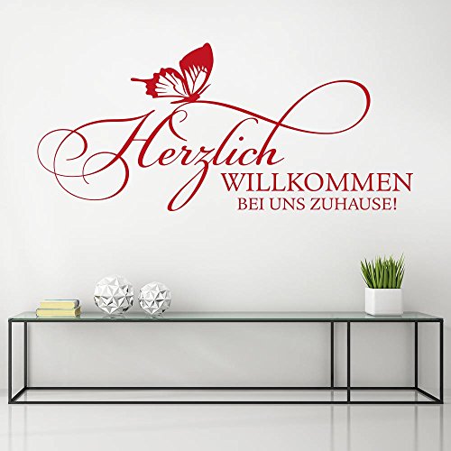 KLEBEHELD® Wandtattoo Herzlich Willkommen bei uns Zuhause | Spruch mit Schmetterling … Größe 100x45cm, Farbe dunkelrot von Klebeheld