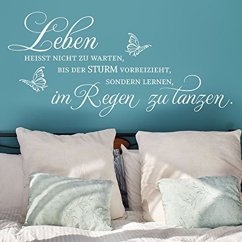 KLEBEHELD® Wandtattoo Leben heißt nicht zu warten | Wandspruch mit Schmetterling | Größe 100x47cm, Farbe dunkelrot von Klebeheld