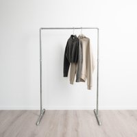 Kleiderständer Industriell Paula Silber - Begehbarer Kleiderschrank Freistehend Industrial Design Aufbaufertige Lieferung Kleiderständer Industriell Paula Silber - Begehbarer Kleiderschrank Freistehend Industrial Design Aufbaufertige Lieferung von KleidereisenGbR