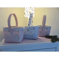 Wollkorb Set Wolle Korb Körbchen Sockenwollkorb Bobbelkorb Sockenwolle Genäht Blau Rosa Geschenk Damen Kleineseligkeiten Valentinstag von KleineSeligkeiten