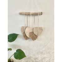 Makramee Blatt | Fensterdeko Zum Aufhängen |Makrameefedern Bohodeko Wanddeko Einzugsgeschenk Geschenkidee von KleineWunderweltShop