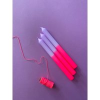 Leichtherzig | 3Er Set Stabkerzen Bunte Kerzen Neonpink_Violett Leichtherzig | 3Er Set Stabkerzen Bunte Kerzen Neonpink_Violett von KleinefeteShop