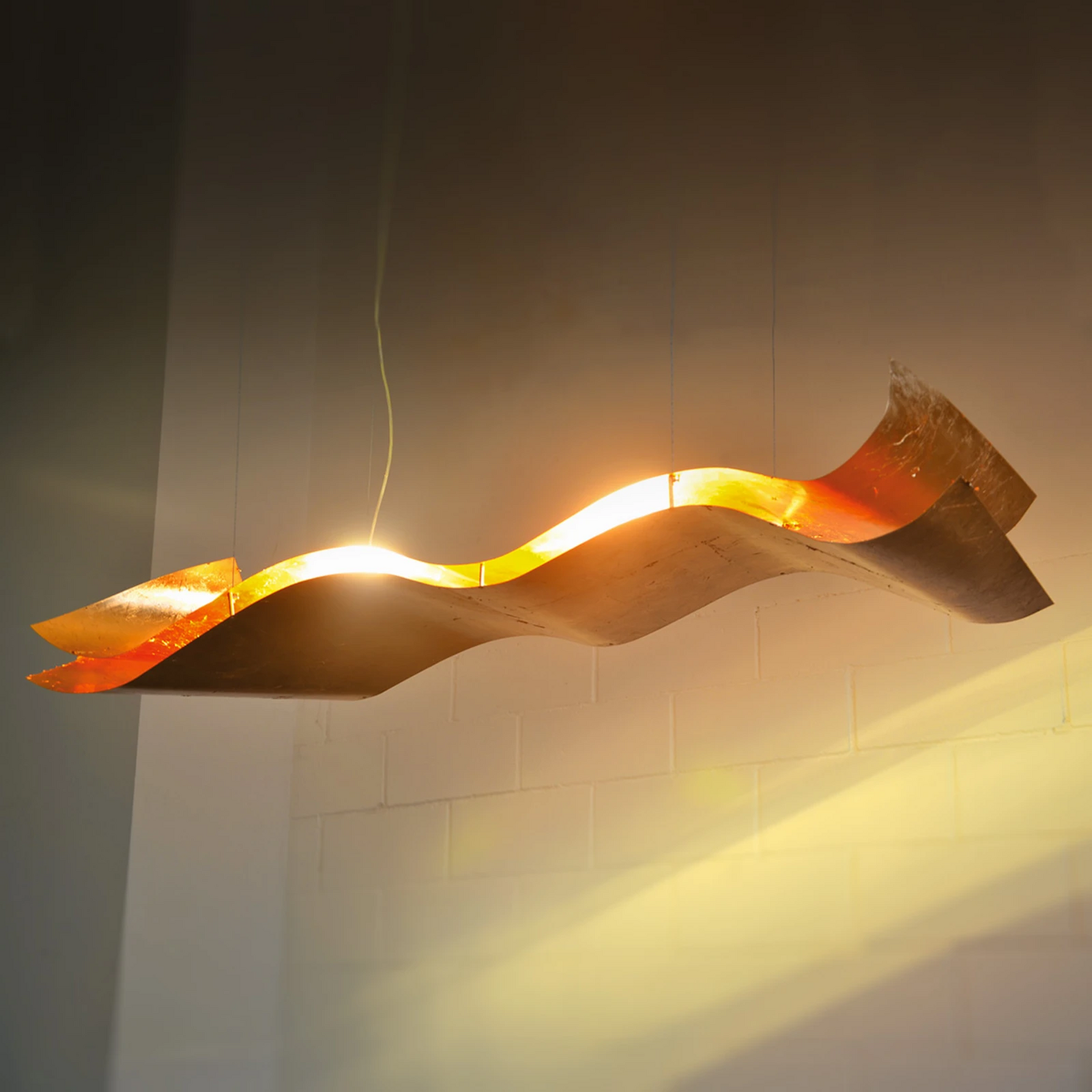 Knikerboker A Tempo Perso Blattgold Hängelampe Led Hängeleuchte Pendelleuchte B-Ware Knikerboker A Tempo Perso Blattgold Hängelampe Led Hängeleuchte Pendelleuchte B-Ware von Knikerboker