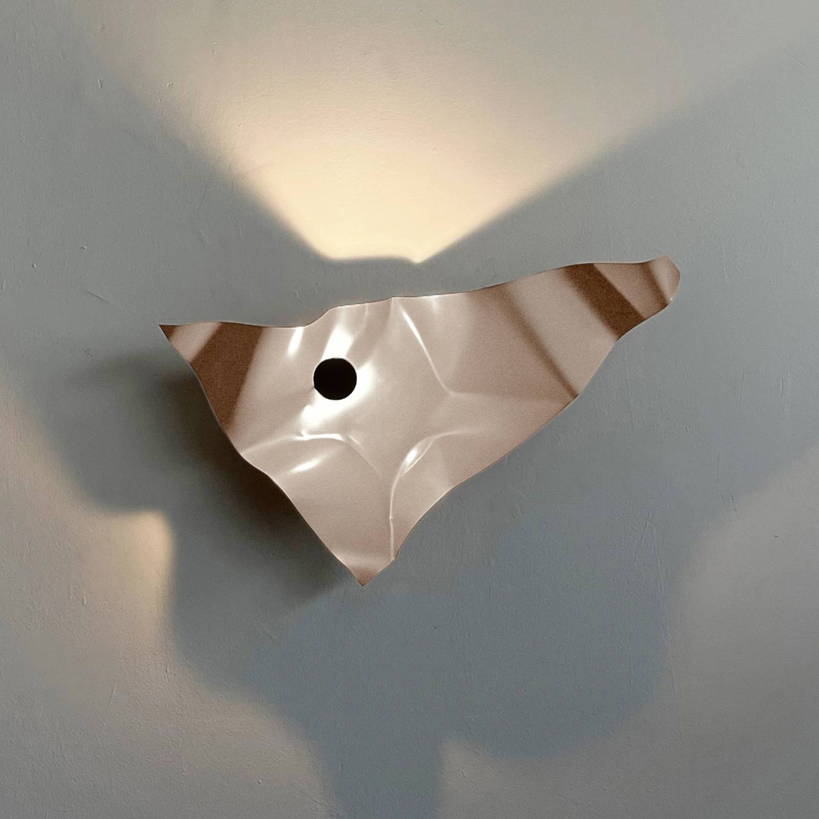 Knikerboker LED-Wandlampe Zona d'ombra, sahara, 79 cm Knikerboker LED-Wandlampe Zona d'ombra, sahara, 79 cm von Knikerboker