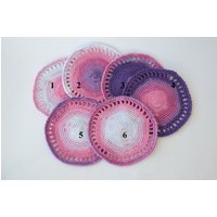 Gehäkelte Untersetzer, Wohndekor, Hausgeschenk, Kleines Deckchen, Lila Untersetzer Aus Reiner Baumwolle Handgehäkelt von KnittingWithSoul