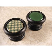 Handgemachter Schrankknopf Aus Ginghamholz, Ahornholz Handgemachter Schrankknopf Aus Ginghamholz, Ahornholz von KnobTreasures