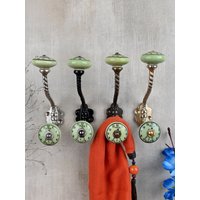 Grüne Uhr Thema Handgemachte Keramik Wand Aufhänger | Vintage Wandhänger Kleiderbügel |Metall-Wandaufhänger |Möbel-Hardware-Aufhänger Badehaken von Knobco