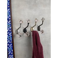 Hellrosa Glas Handgemachte Wandhänger | Vintage Kleiderbügel |Metall-Wandaufhänger |Möbel-Hardware-Aufhänger Badehaken von Knobco