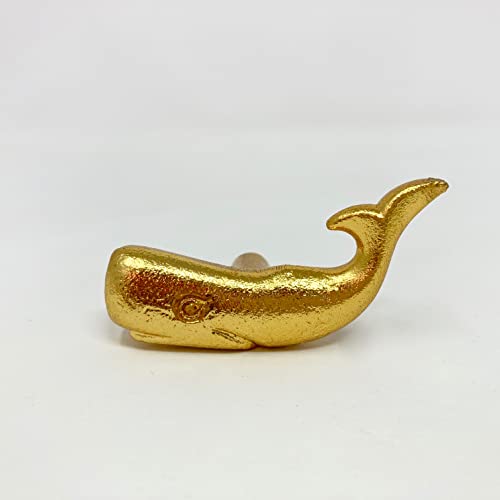 Hellgoldene Schubladenknöpfe Tierkommode Schubladenknöpfe (15. Wal) von Knobs By Blossom