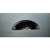 Moderne 3-Zoll-Metall "Cup" Art Griff, Satin-Nickel-Paket Von 4 Moderne 3-Zoll-Metall "Cup" Art Griff, Satin-Nickel-Paket Von 4 von KnobsForJobs