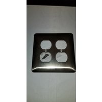 Outlet-Abdeckung Aus Metall von KnobsForJobs