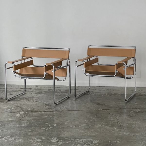 Paar Wassily B3 Stühle aus Leder von Marcel Breuer, Knoll von Knoll