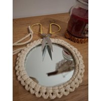Makramee Spiegel Camping 15cm Ideal Für Camper Vanlife Wohnmobil - Kosmetik Im Boho Design Geschenk Zu Geburtstag Weihnachten Makramee Spiegel Camping 15cm Ideal Für Camper Vanlife Wohnmobil - Kosmetik Im Boho Design Geschenk Zu Geburtstag Weihnachten von KnotenliebeMilde