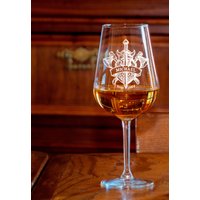 Rotweinglas Mit Name Und Geburtsjahr Graviert Personalisiert - Weinkelch Aus Kristallglas Rotweinglas Mit Name Und Geburtsjahr Graviert Personalisiert - Weinkelch Aus Kristallglas von Kodelandia