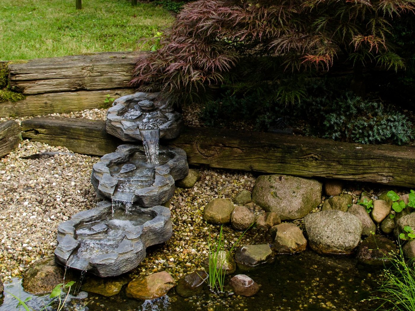 Köhko Bachlauf Köhko 3-teiliger Bachlauf Mulde-Mündung Wasserfall Quelle Köhko Bachlauf Köhko 3-teiliger Bachlauf Mulde-Mündung Wasserfall Quelle von Köhko
