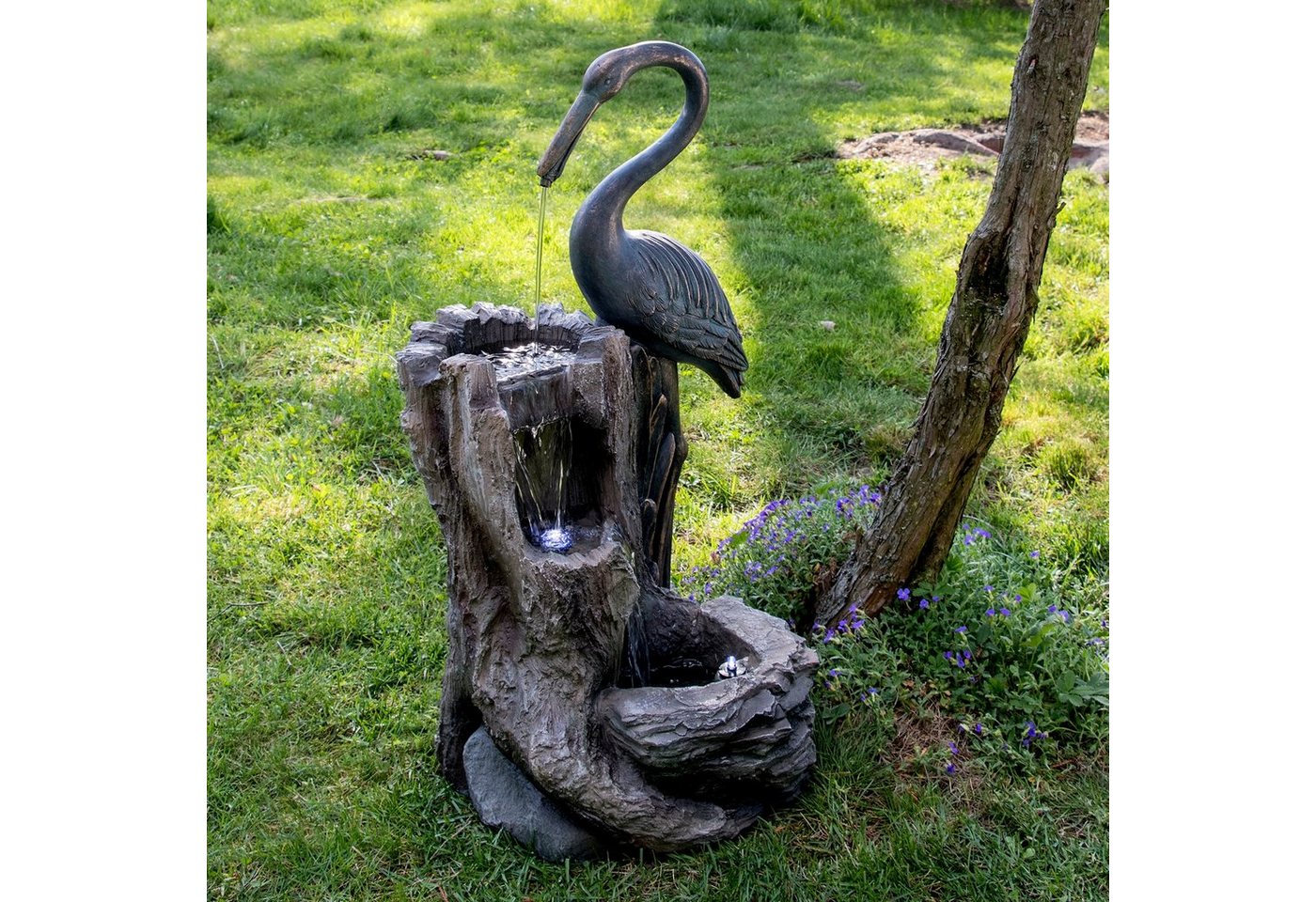 Köhko Gartenbrunnen Wasserspiel KRANICH" 12003 mit LED-Beleuchtung Gartenbrunnen Vogelbad" von Köhko