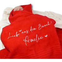 Geburtstuch/Geburtshandtuch Rotes Handtuch Zur Geburt Geschenk Schwangerschaft Bestickt Mit Namen Geburtstuch/Geburtshandtuch Rotes Handtuch Zur Geburt Geschenk Schwangerschaft Bestickt Mit Namen von Koenigszwerge