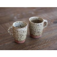 4 Unzen Kleine Teetasse Set - Matte Spotty von KoideStudio